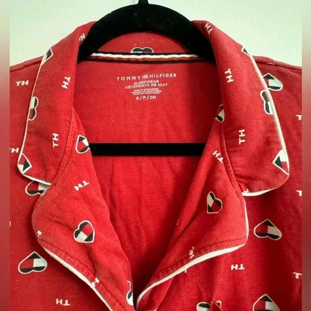 Tommy Hilfiger Hearts Valentines Button Down Sleep Shirt Small Preppy Comfy Cute - Picture 5 of 12